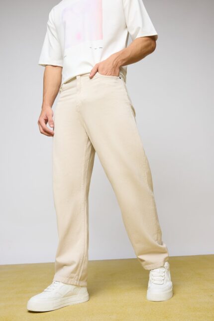 Classic Cream Minimal Clean Look Straight-Fit Denim Jeans