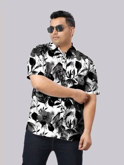 Black and White Floral Print Men Plus Size Half Sleeve Shirt